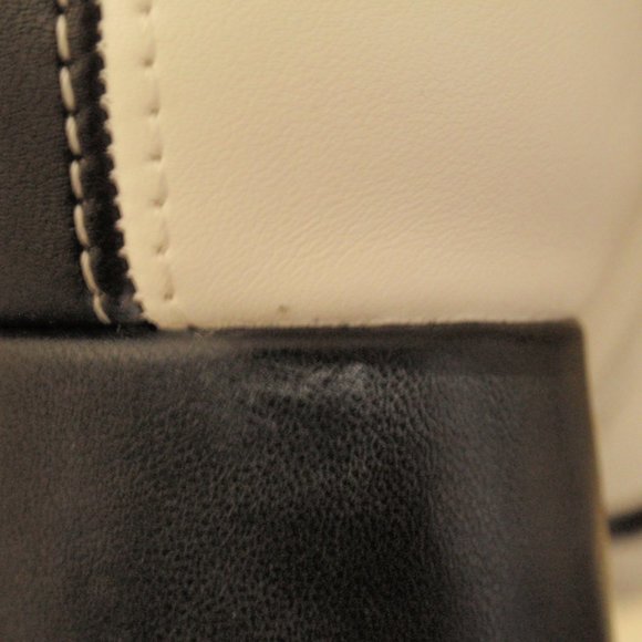 NWT Two Tone B&W Faux Leather Heeled Boots - Picture 15 of 15